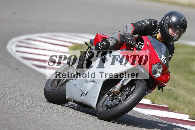 /Archiv-2025/49 26.08.2025 Cornu Master School ADR/gruen-vert/3